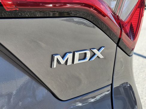 Used 2024 Acura MDX w/ Technology Package FWD image 17