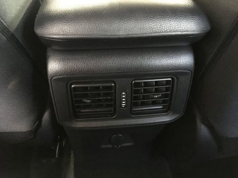Used 2023 Toyota RAV4 LE AWD/4WD image 24