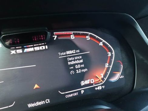 Used 2020 BMW X5 M50i w/ Dynamic Handling Package image 6