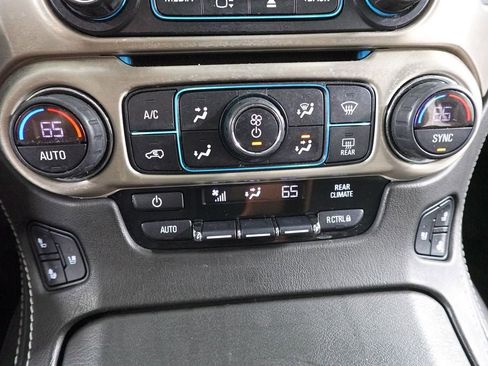 Used 2020 GMC Yukon Denali w/ Denali Ultimate Black Edition image 21