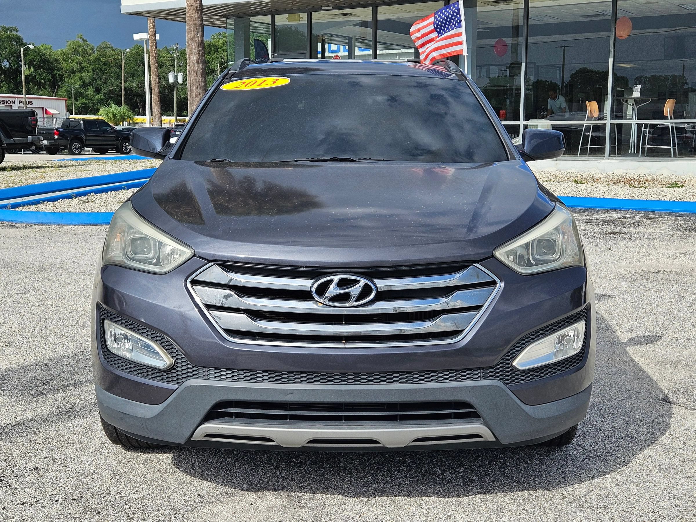 Used 2013 Hyundai Santa Fe Sport 2.0T FWD image 2