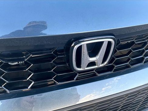 Used 2025 Honda Civic Sport Touring image 28