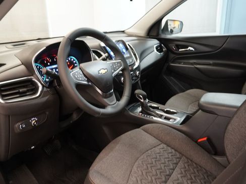 Certified 2024 Chevrolet Equinox LT image 6