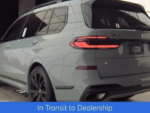 Certified 2024 BMW X7 xDrive40i w/ M Sport Package AWD/4WD image 3