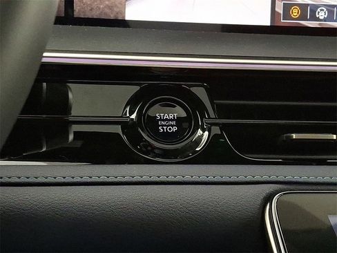 New 2026 INFINITI QX80 4WD image 19