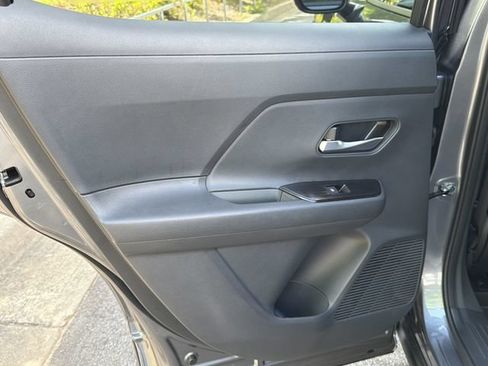 New 2026 Nissan Kicks SV w/ SV Premium Package FWD image 23