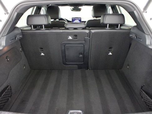Used 2020 Mercedes-Benz GLA 250 w/ Convenience Package image 69