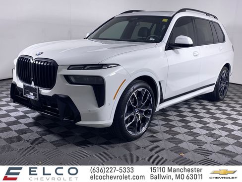 Used 2027 BMW X7 xDrive40i w/ M Sport Package AWD/4WD image 1