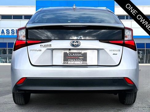 Used 2019 Toyota Prius LE image 6