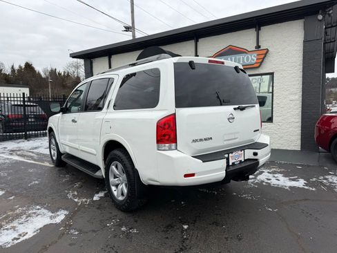Used 2011 Nissan Armada SV image 15