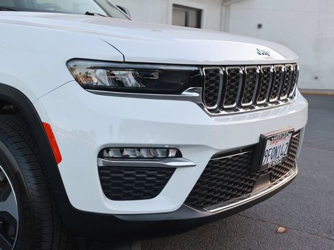Used 2022 Jeep Grand Cherokee Limited 4xe AWD/4WD image 7