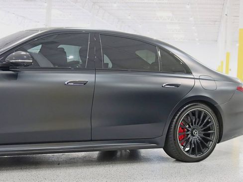 Used 2024 Mercedes-Benz S 63 AMG S image 4