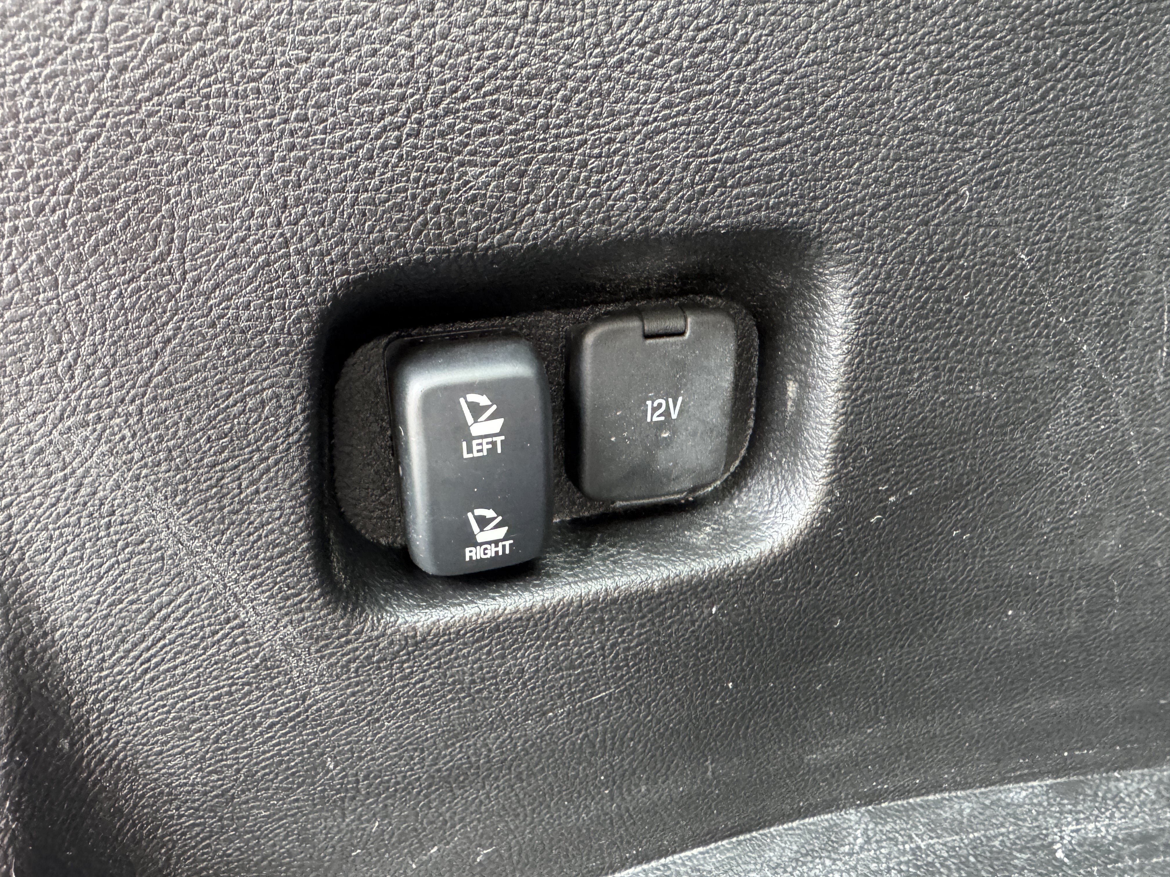 Used 2024 Ford Edge SEL AWD/4WD image 32