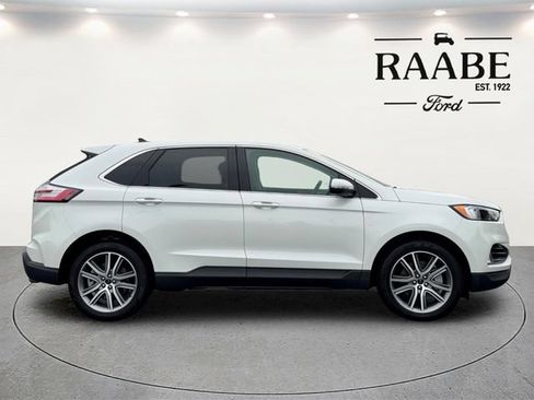 Certified 2024 Ford Edge Titanium AWD/4WD image 8