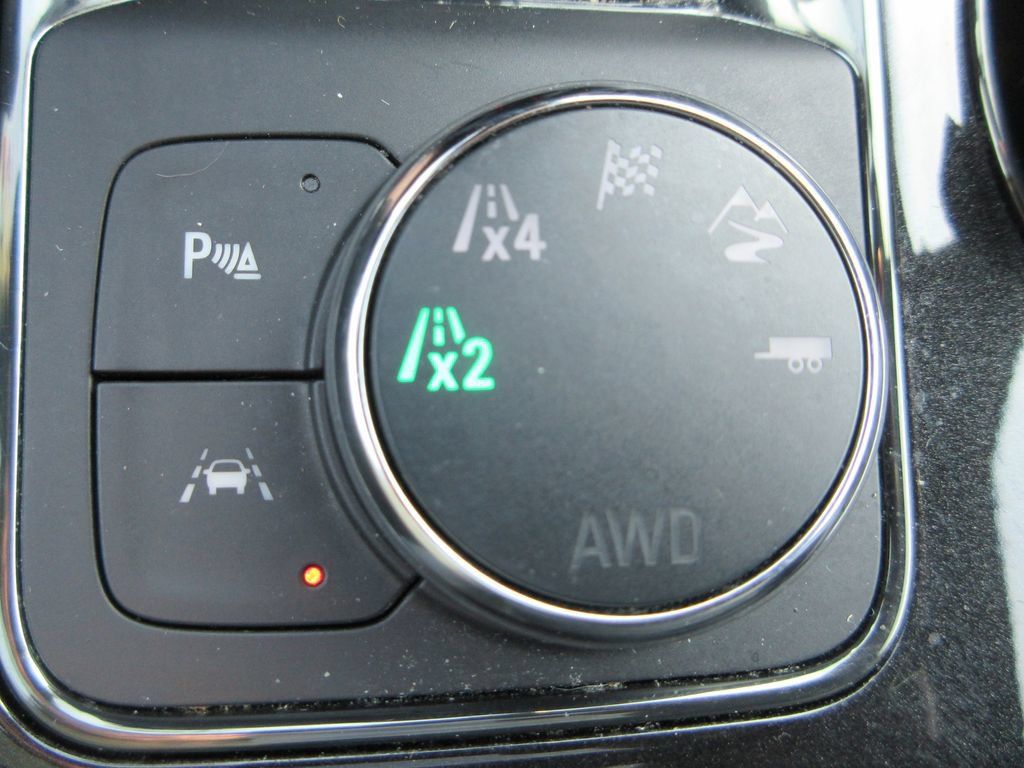 Certified 2023 Chevrolet Blazer RS w/ Driver Confidence II Package AWD/4WD image 29