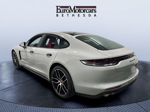 Used 2023 Porsche Panamera 4S image 3