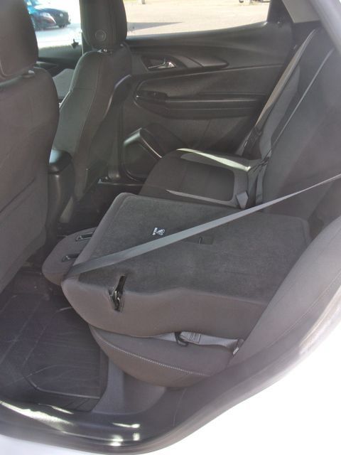 Certified 2024 Chevrolet TrailBlazer LT w/ LT Cold Weather Package AWD/4WD image 24
