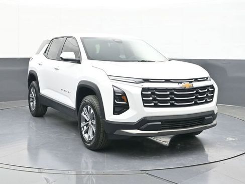 New 2026 Chevrolet Equinox LT FWD image 15