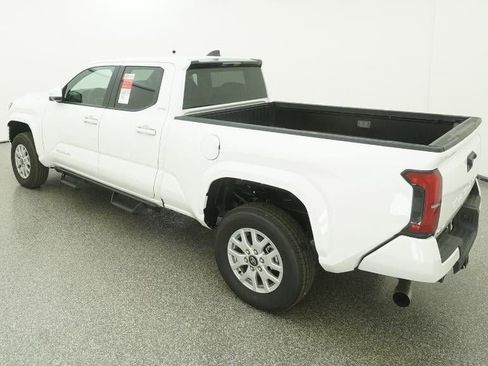 New 2026 Toyota Tacoma SR5 image 5
