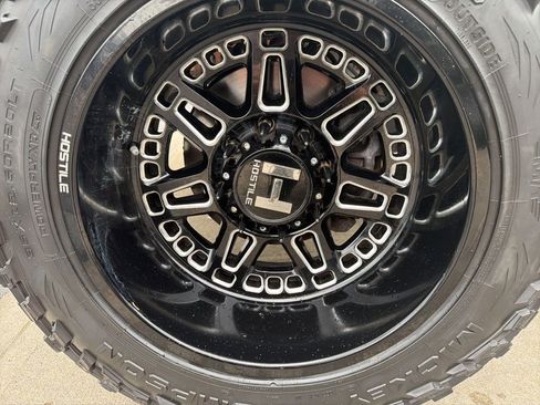 Used 2017 Ford F250 Platinum w/ Platinum Ultimate Package image 46