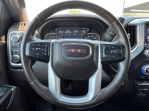 Used 2022 GMC Sierra 1500 SLT w/ Driver Alert Package II AWD/4WD image 15