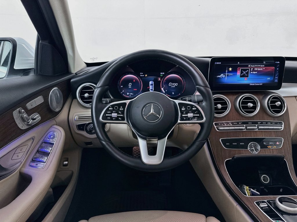 Used 2021 Mercedes-Benz C 300 4MATIC Sedan image 22