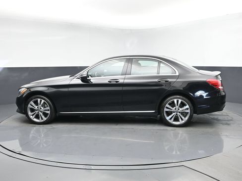 Used 2018 Mercedes-Benz C 300 4MATIC Sedan image 5