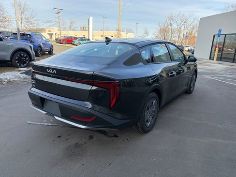 New 2025 Kia K4 LX image 6