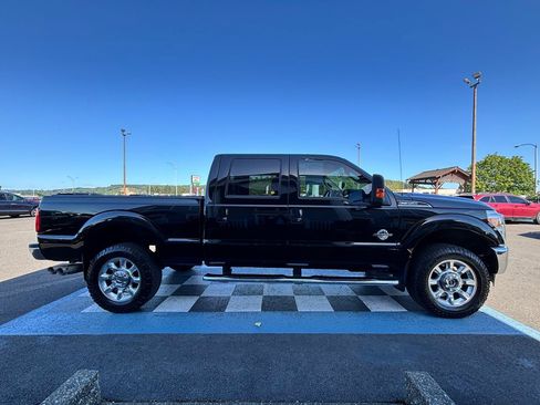 Used 2016 Ford F350 Lariat w/ Lariat Ultimate Package AWD/4WD image 7