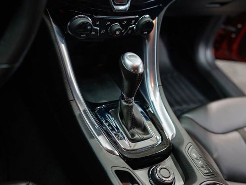 Used 2016 Chevrolet SS image 27