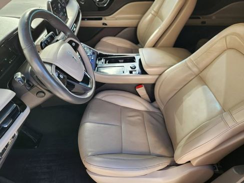 Used 2023 Lincoln Aviator Reserve w/ Equipment Group 201A image 15