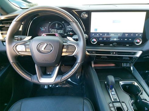 Used 2025 Lexus RX 350 image 16