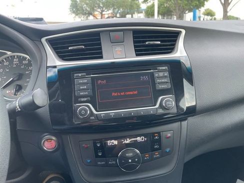 Used 2018 Nissan Sentra SV image 13