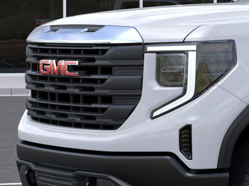 New 2025 GMC Sierra 1500 Pro w/ Pro Value Package AWD/4WD image 13