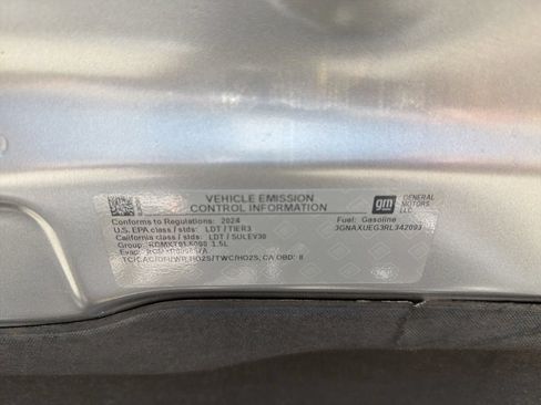 Used 2024 Chevrolet Equinox LT AWD/4WD image 27