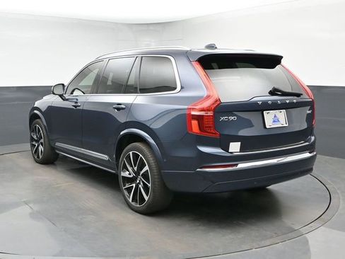 Used 2023 Volvo XC90 B6 Plus w/ Protection Package Premier AWD/4WD image 8