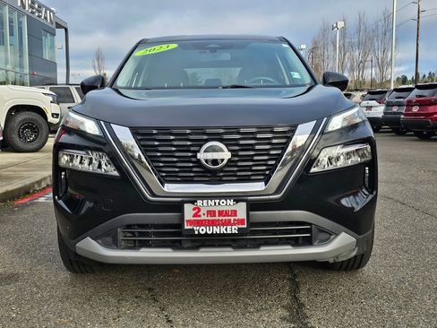 Certified 2023 Nissan Rogue SV image 2