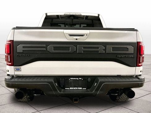 Used 2019 Ford F150 Raptor w/ Equipment Group 802A Luxury AWD/4WD image 4