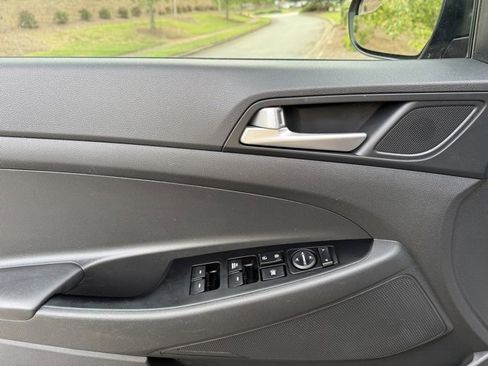 Used 2019 Hyundai Tucson SE image 13