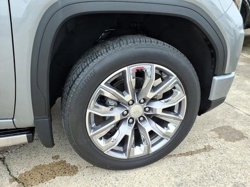 Used 2024 GMC Sierra 1500 Denali image 9