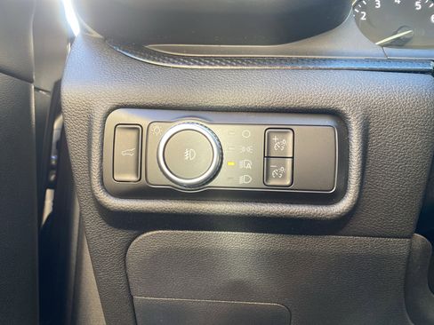 Used 2023 Ford Explorer ST-Line w/ Class IV Trailer Tow Package image 15