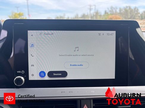 Certified 2026 Toyota Prius Plug-In Hybrid FWD image 18