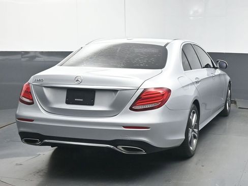 Used 2020 Mercedes-Benz E 350 Sedan w/ Premium Package image 8