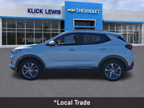 Used 2022 Buick Encore GX Essence w/ Experience Buick Package image 4