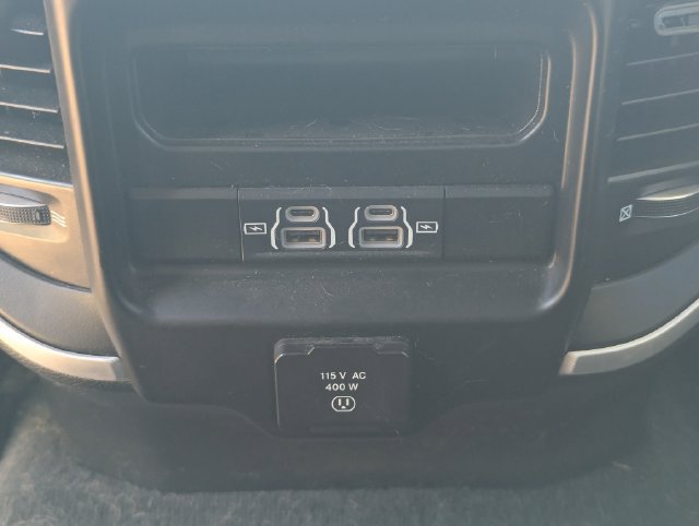Used 2022 RAM 1500 Big Horn AWD/4WD image 27