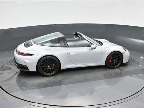 Used 2025 Porsche 911 Targa 4 GTS image 47