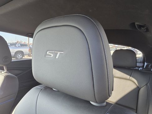 Used 2024 Buick Envista Sport Touring w/ Convenience I Package image 22