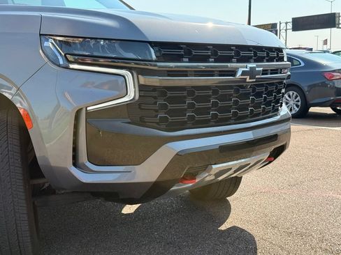 Used 2021 Chevrolet Tahoe Z71 w/ Z71 Off-Road Package AWD/4WD image 20