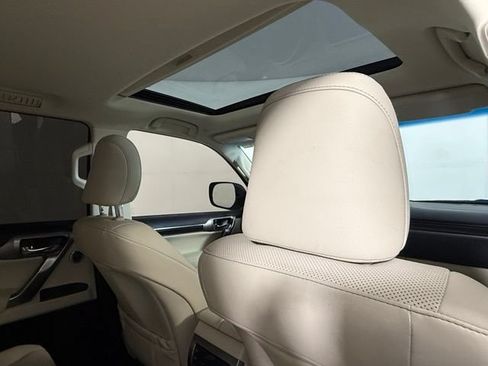 Used 2023 Lexus GX 460 Premium AWD/4WD image 36