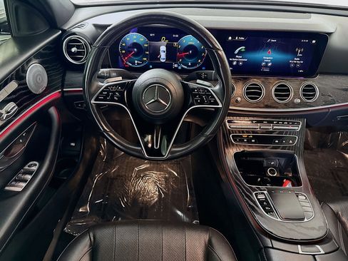 Used 2021 Mercedes-Benz E 350 Sedan image 17